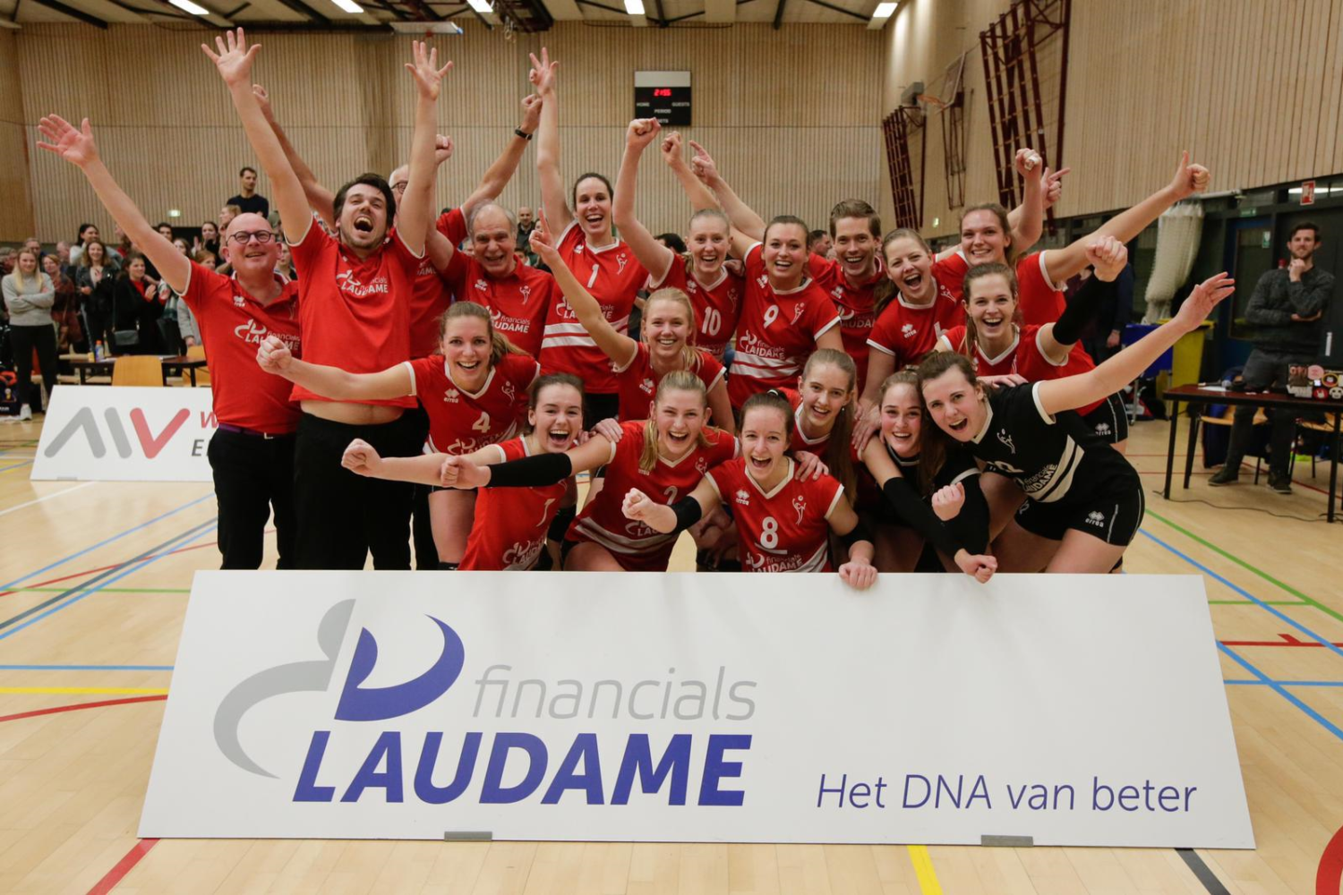 Laudame Financials VCN Dames 1 na de overwinning in de halve finale van de beker